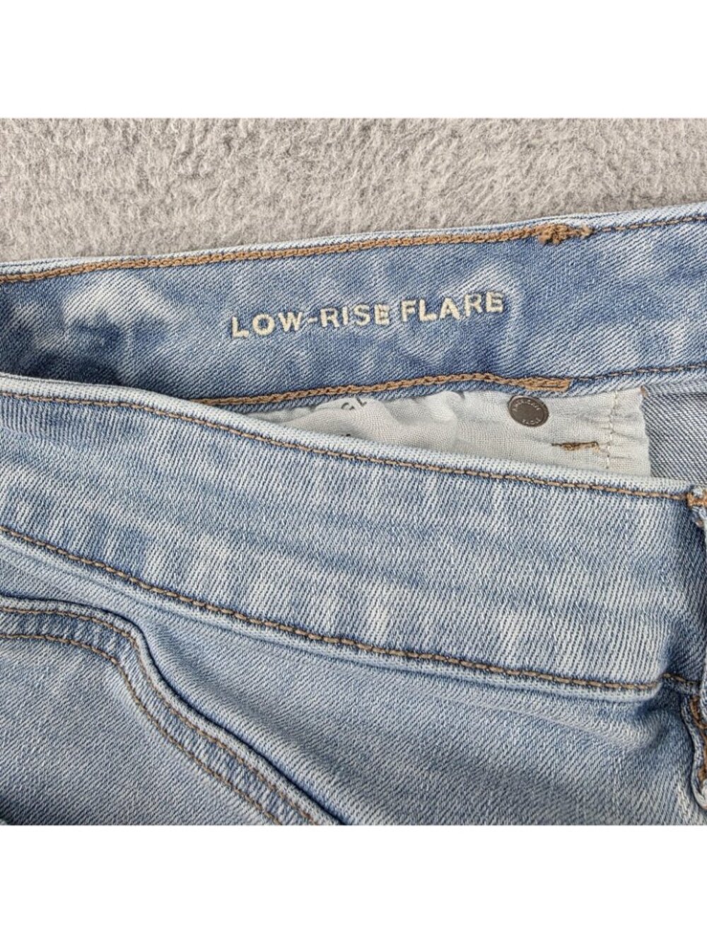 American Eagle Jeans Womens 8 Blue Low Rise Flare Distressed Stretch Denim - Picture 6 of 11